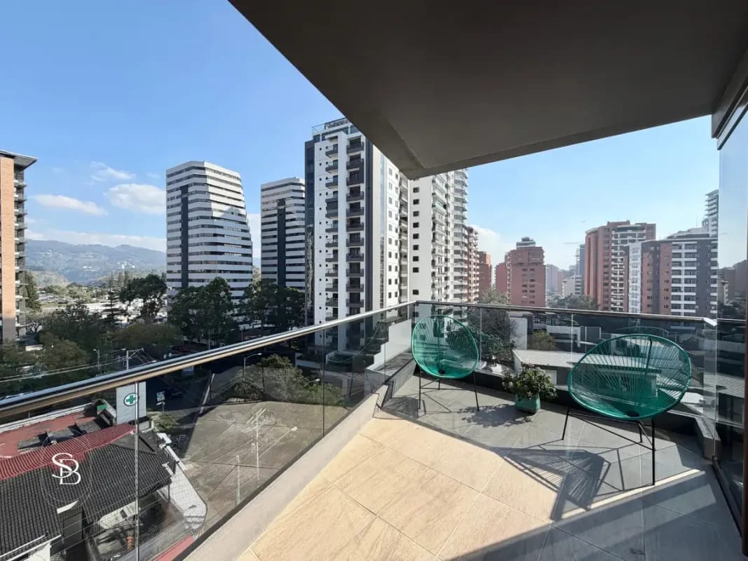 Apartamento amueblado en Renta – Santa Inés Z.14 — Apartamento en Alquiler en Santa Inés, Zona 14, Guatemala, Ciudad — foto 2 de 10
