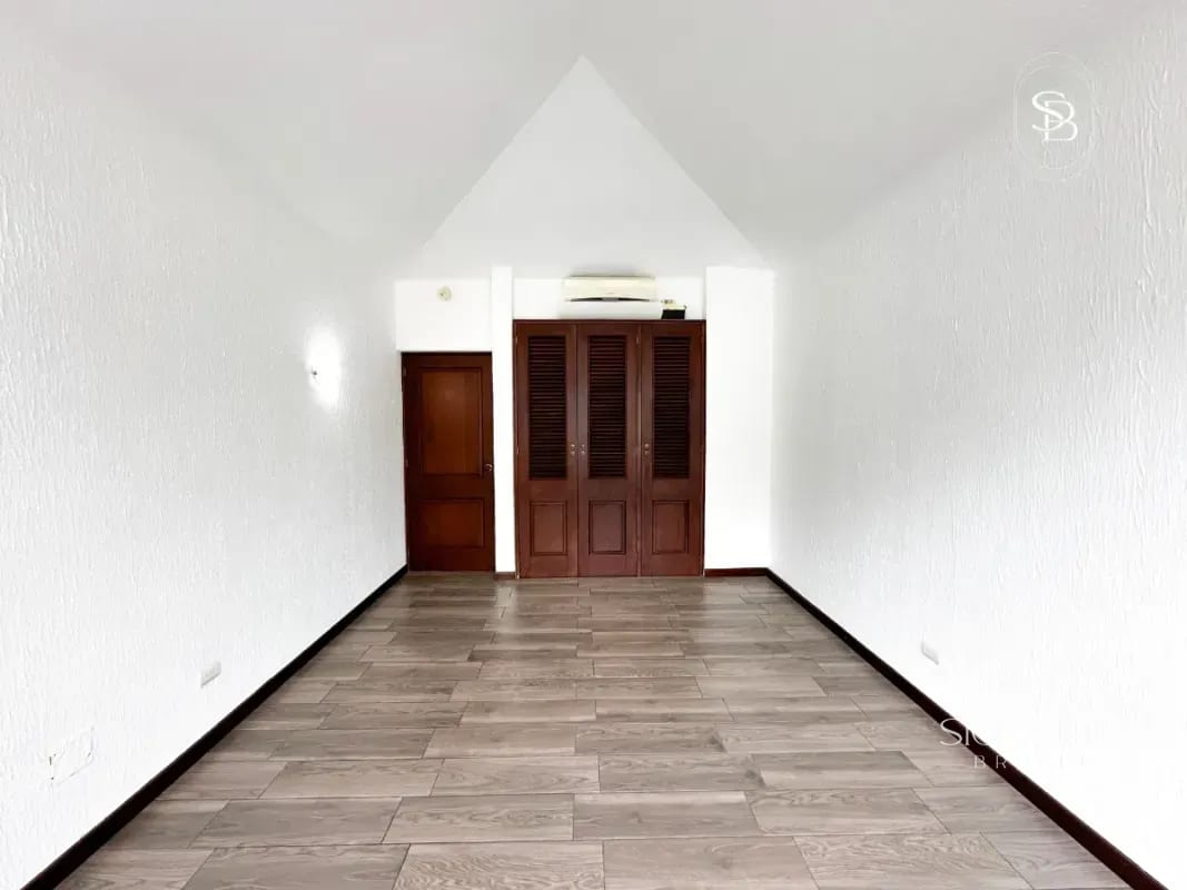 Casa en Renta - Elgin II Z.13 — Casa en Alquiler en Elgin, Zona 13, Guatemala, Ciudad — foto 7 de 10
