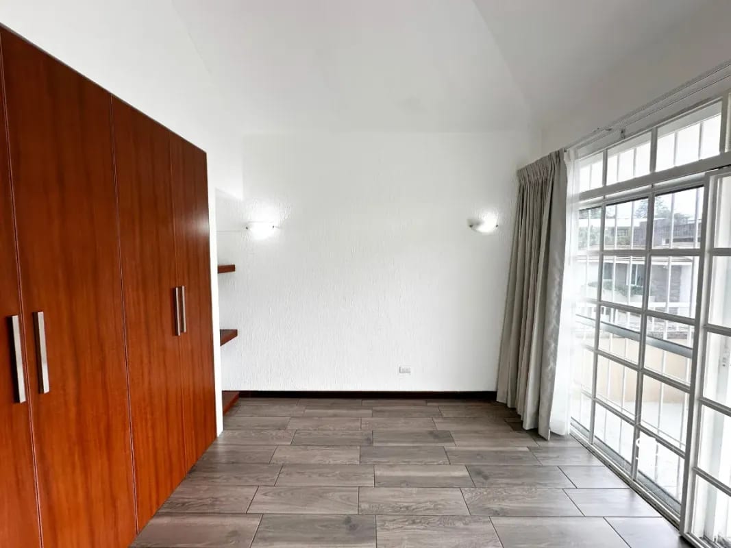 Casa en Renta  - Elgin II Z.13 — Casa en Alquiler en Elgin, Zona 13, Guatemala, Ciudad — foto 6 de 10
