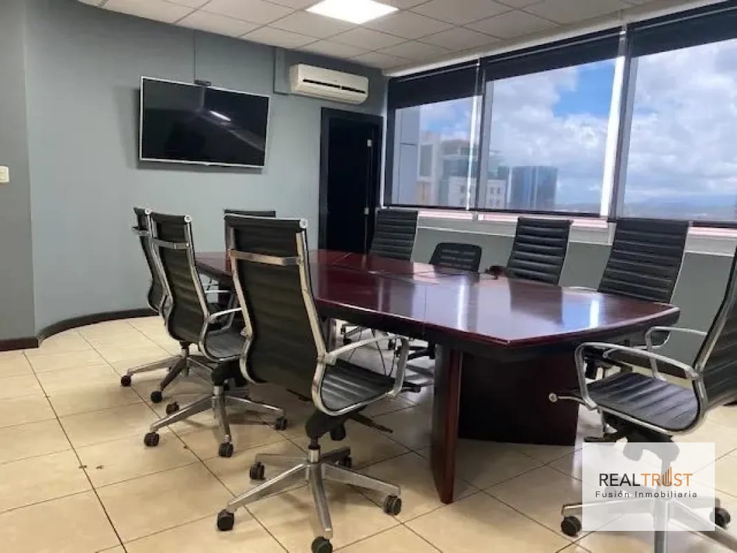 OFICINA EN VENTA EDIFICIO DUBAI CENTER ZONA 10 — Oficina en Venta en Zona 10, Guatemala, Ciudad — foto 6 de 7