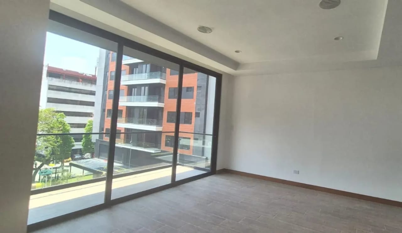 Apartamento en Zona 10 — Apartamento en Alquiler en Zona 10, Guatemala, Ciudad — foto 1 de 7