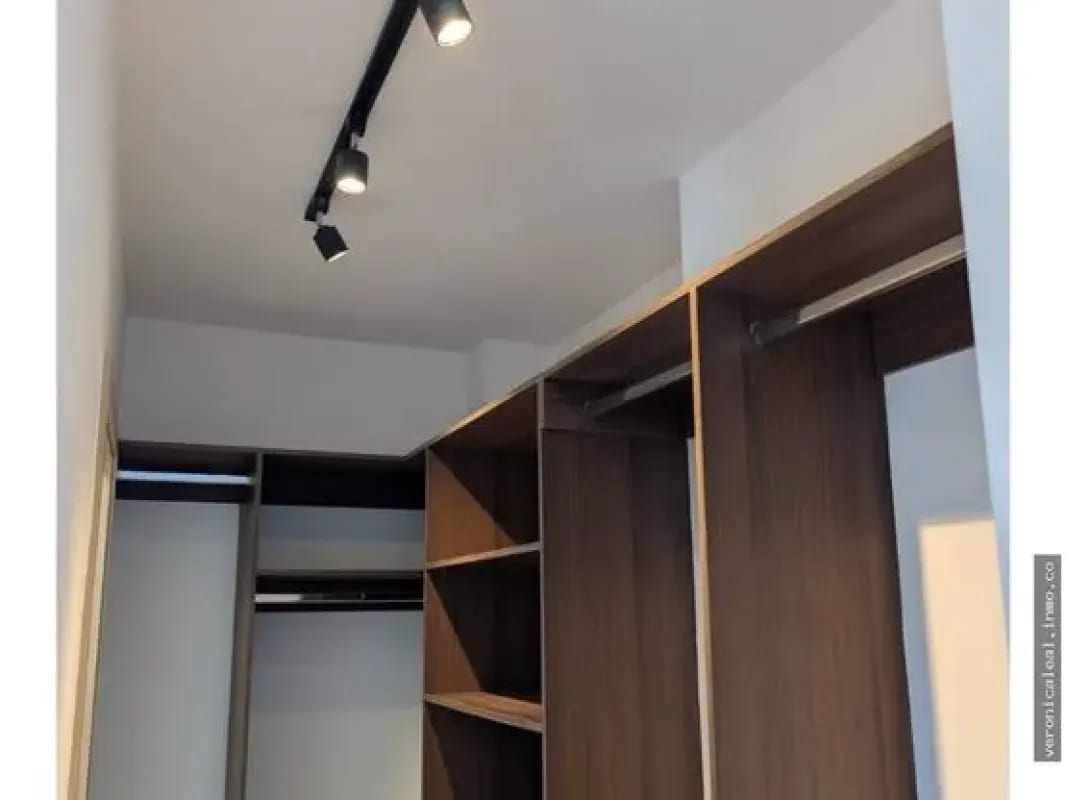 Zona 10 Bonadiez apartamento en renta — Apartamento en Alquiler en Zona 10, Guatemala, Ciudad — foto 10 de 16