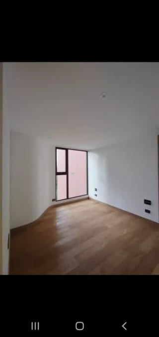 Alquilo lindo apartamento en zona 14, Vertic — Apartamento en Alquiler en Vertic, Zona 14, Guatemala, Ciudad — miniatura 13 de 14