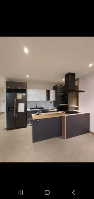 Alquilo lindo apartamento en zona 14, Vertic — Apartamento en Alquiler en Vertic, Zona 14, Guatemala, Ciudad — miniatura 6 de 14