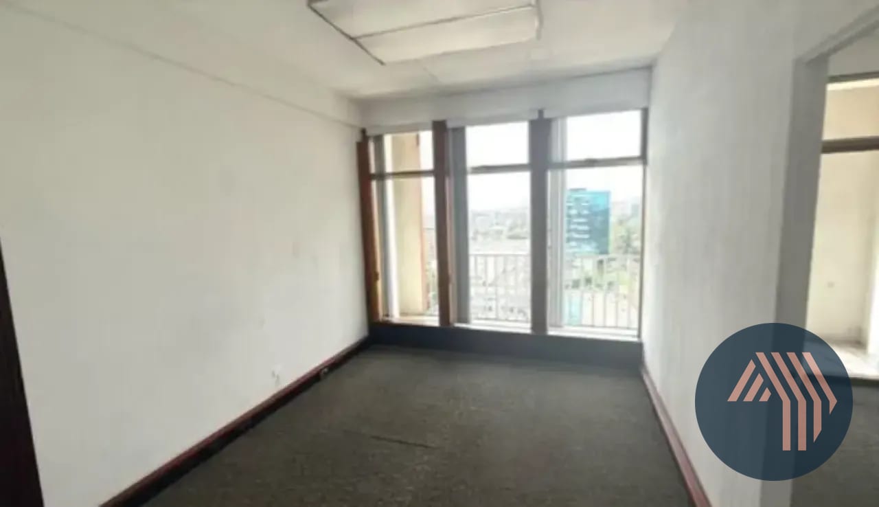 ALQUILER DE OFICINA 154MT2 - EDIFICIO REAL REFORMA, ZONA 9 — Oficina en Alquiler en Real Reforma, Zona 9, Guatemala, Ciudad — foto 11 de 13
