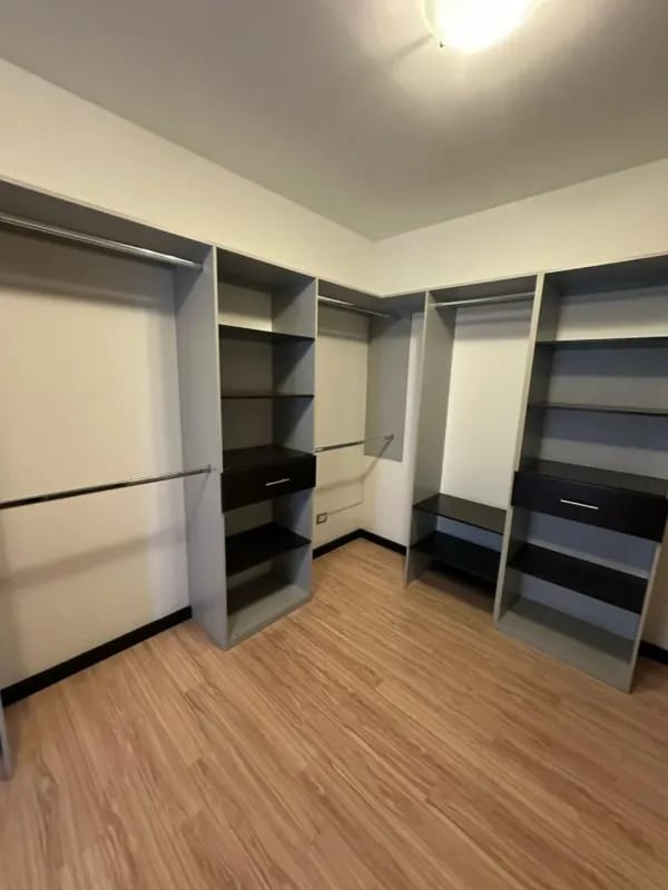 PENTHOUSE EN VENTA ZONA 14 EN EL EDIFICIO TORRE 14 — Apartamento en Venta en Torre 14, Zona 14, Guatemala, Ciudad — foto 13 de 17