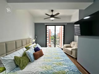 Apartamento en Venta - Moretti, Z.10 — Apartamento en Venta en Moretti, Zona 10, Guatemala, Ciudad — miniatura 10 de 14