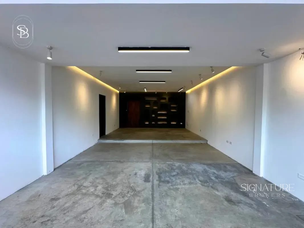 Local en Renta para Showroom- Plaza Via Fontana Z.14 — Local en Alquiler en Zona 14, Guatemala, Ciudad — foto 5 de 8