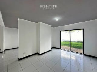 Casa en Venta – La Ensenada, Muxbal (Km 10.5 CAES) — Casa en Venta en Carretera a El Salvador, Guatemala, Ciudad — miniatura 1 de 10