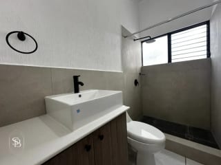 Casa en Venta – La Ensenada, Muxbal (Km 10.5 CAES) — Casa en Venta en Carretera a El Salvador, Guatemala, Ciudad — miniatura 6 de 10