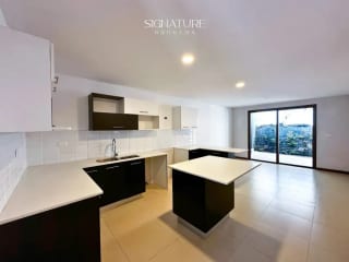 Casa en Venta - Puerta Grande, Km 14.5 CES — Casa en Venta en Puerta Grande, Carretera a El Salvador, Guatemala, Ciudad — miniatura 1 de 10