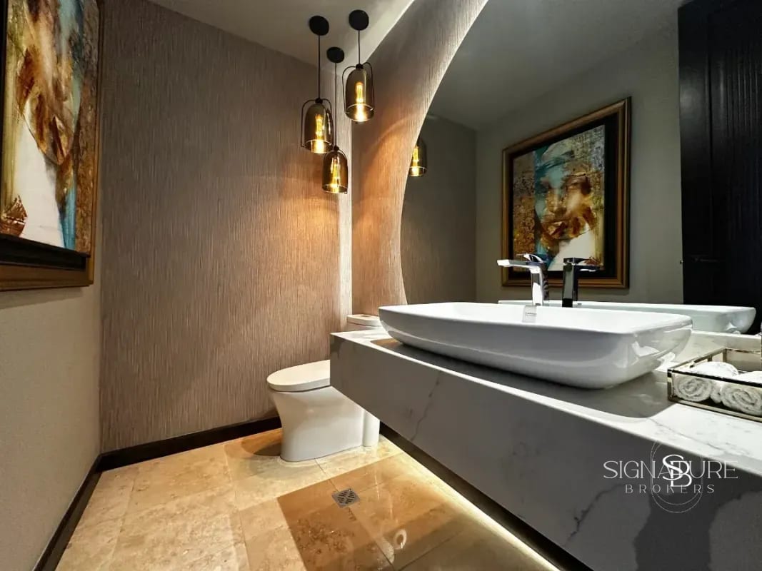 Casa en Venta - Las Tinajas, Santa Catarina Pinula. — Casa en Venta en Santa Catarina Pinula, Carretera a El Salvador, Guatemala, Ciudad — foto 4 de 10