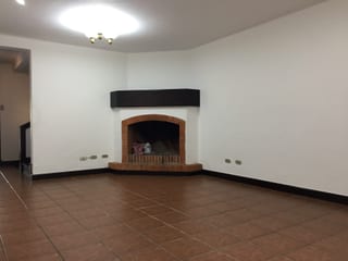 Casa en renta km 13.5 CES — Casa en Alquiler en Carretera a El Salvador, Guatemala, Ciudad — miniatura 3 de 8