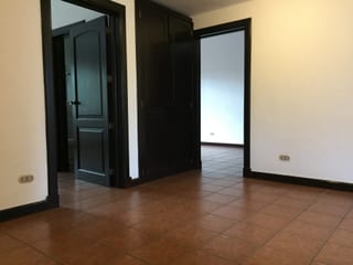 Casa en renta km 13.5 CES — Casa en Alquiler en Carretera a El Salvador, Guatemala, Ciudad — miniatura 4 de 8
