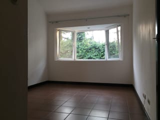 Casa en renta km 13.5 CES — Casa en Alquiler en Carretera a El Salvador, Guatemala, Ciudad — miniatura 6 de 8